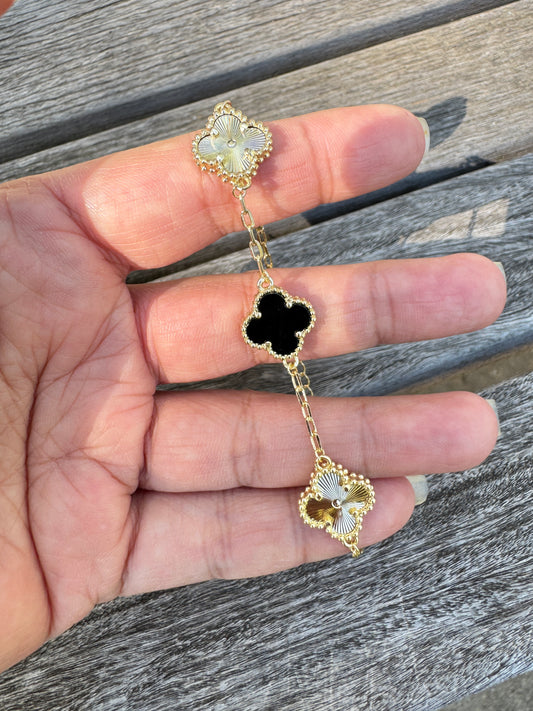 Black White Gold Filled Clover Bracelet